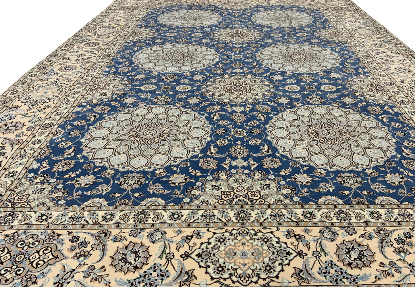 Rare Nain-6LA Safavid 318x205cm | Rug# 10338