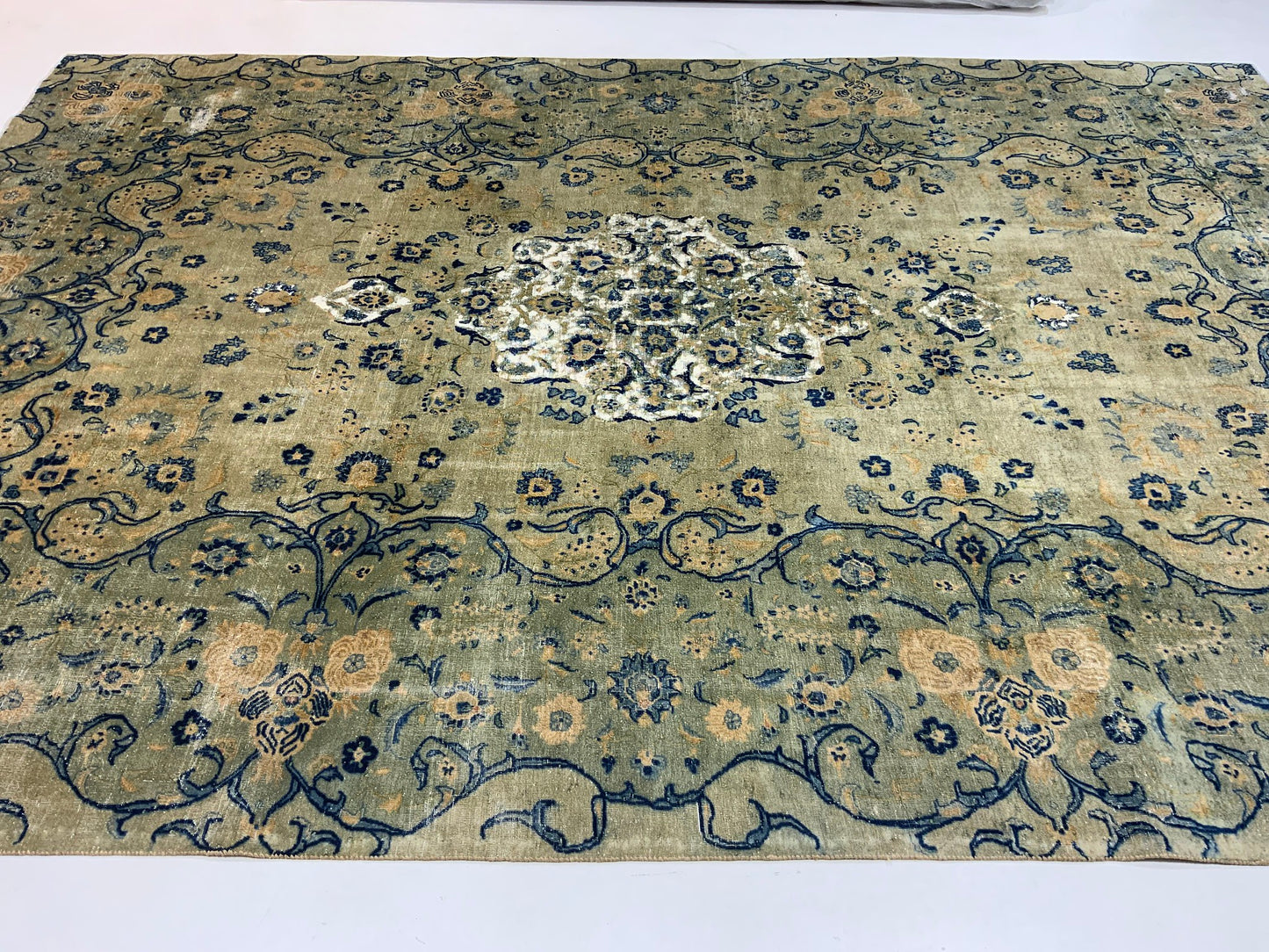 Vintage-Distressed Overdyed Rug 402x282cm | Rug# 10641