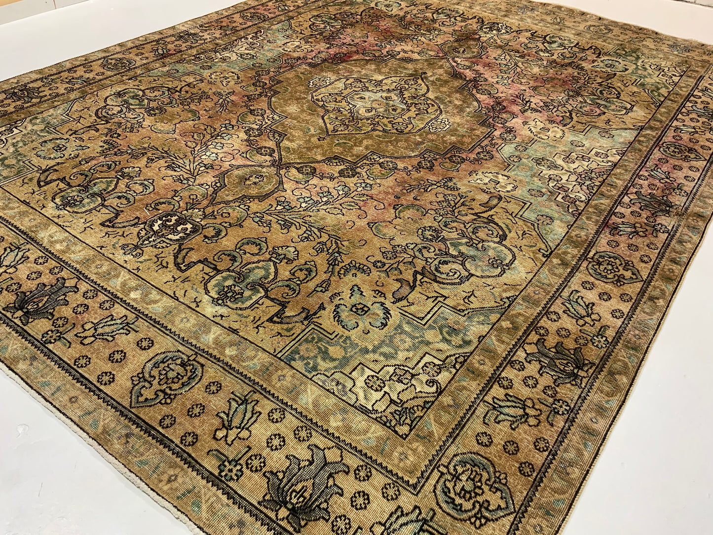 Vintage-Distressed Overdyed Rug 387x297cm | Rug# 10643