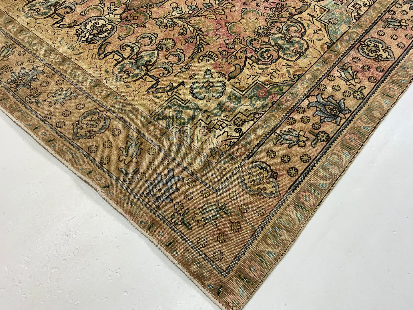 Vintage-Distressed Overdyed Rug 387x297cm | Rug# 10643