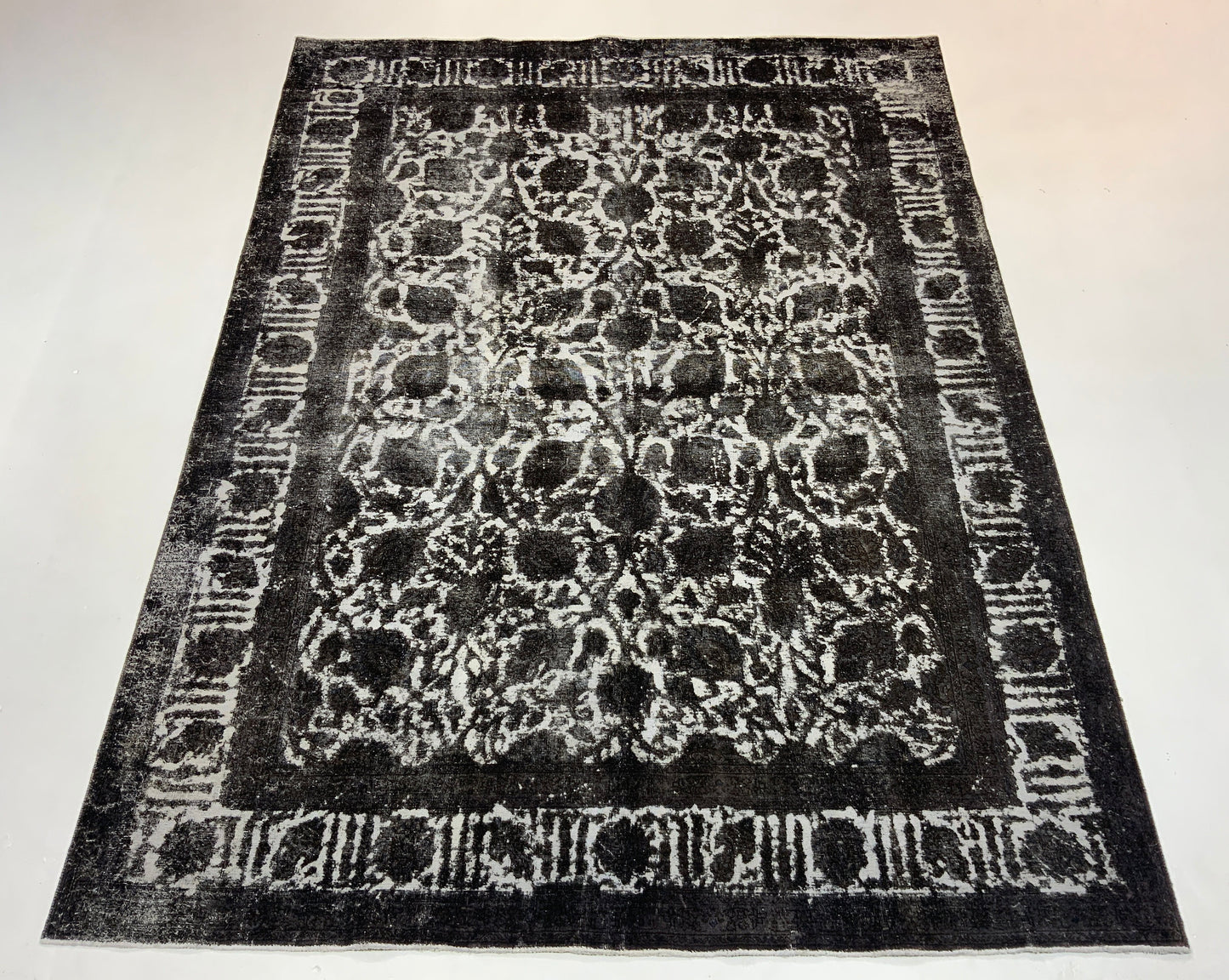 Vintage-Distressed Overdyed Rug 400x298cm | Rug# 10646