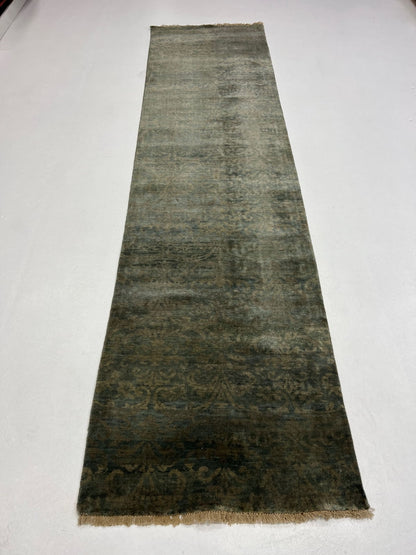 Hand-knotted hall runner 303x79cm | Rug# 23073