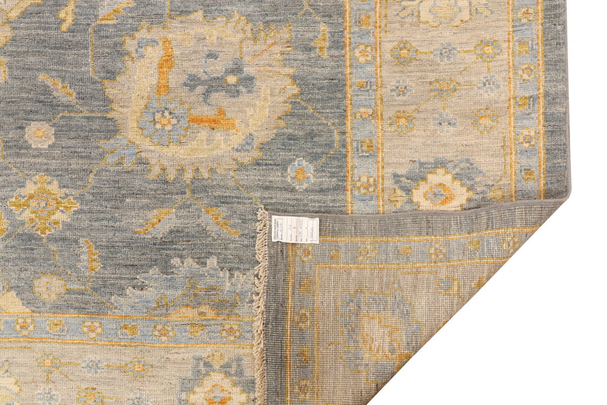 Afghan Turkaman weave, 17th century Oushak design 296x253cm | Rug# 26291