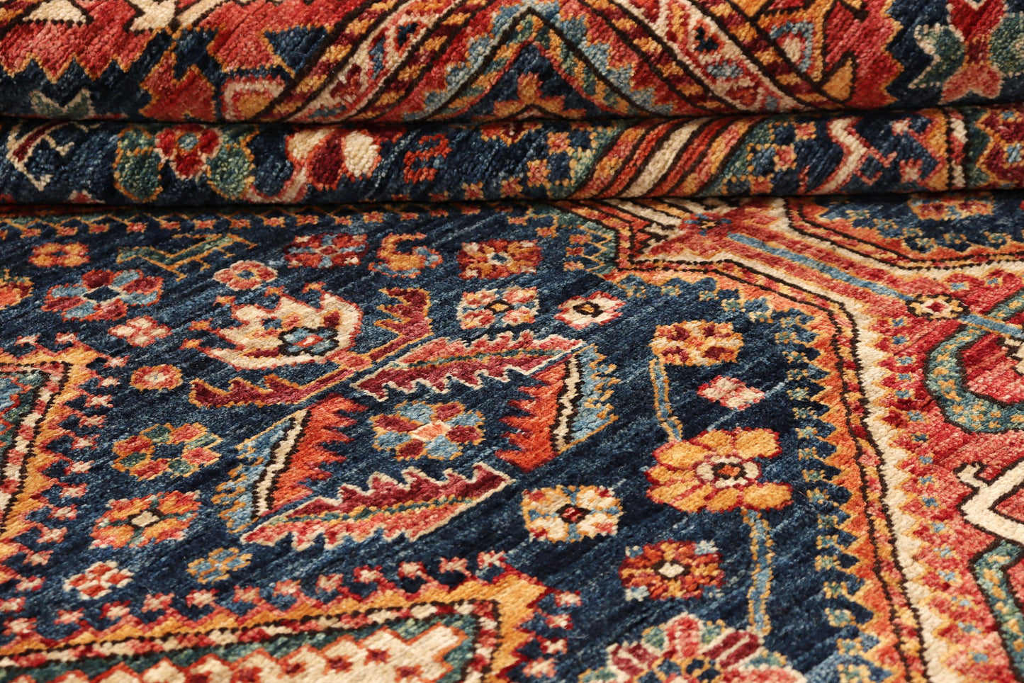 Afghan Turkaman weave in 19th-century Qashqai design 267x187cm | Rug# 26918