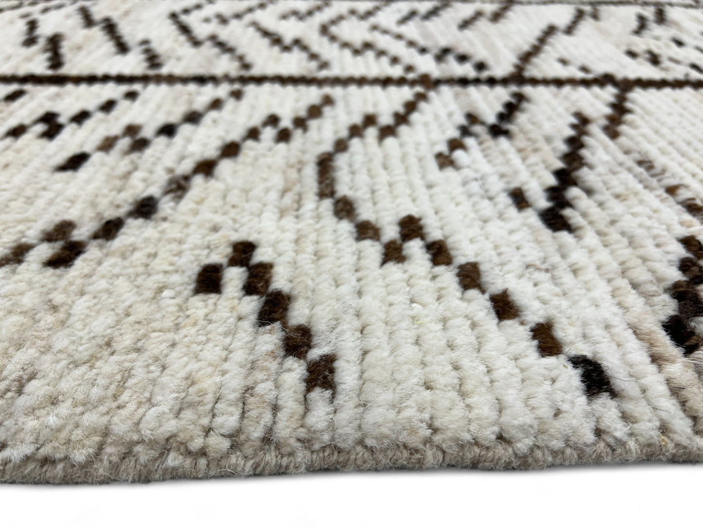 Modern Moroccan Style Rug with mid-c Scandinavian Design 277x189cm | Rug# 26947