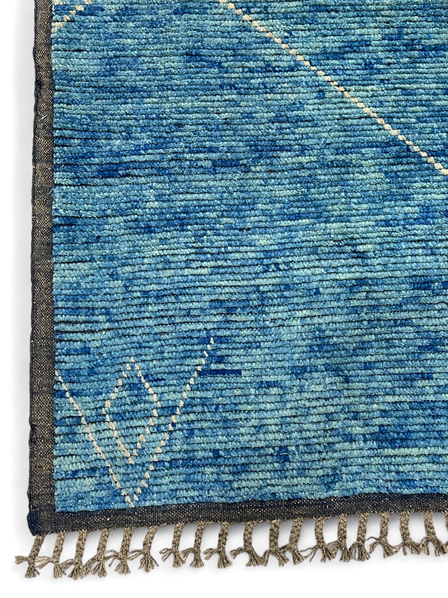 Modern Moroccan Style Rug with mid-c Scandinavian Design 244x160cm | Rug# 26949
