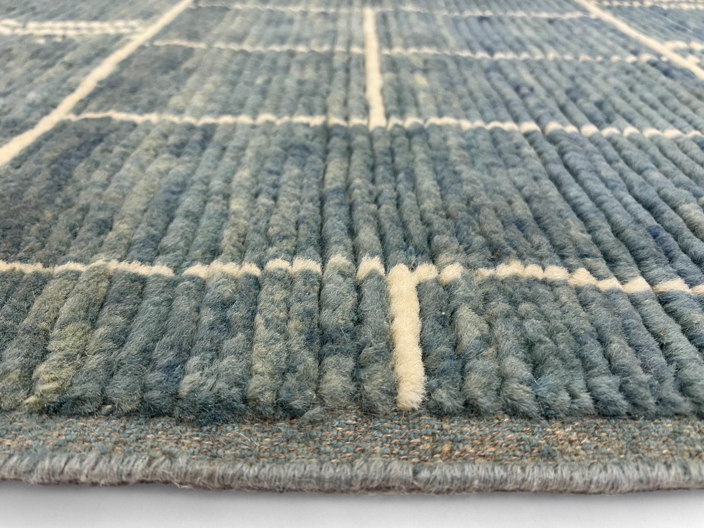 Modern Moroccan Style Rug with mid-c Scandinavian Design 313x80cm | Rug# 26952