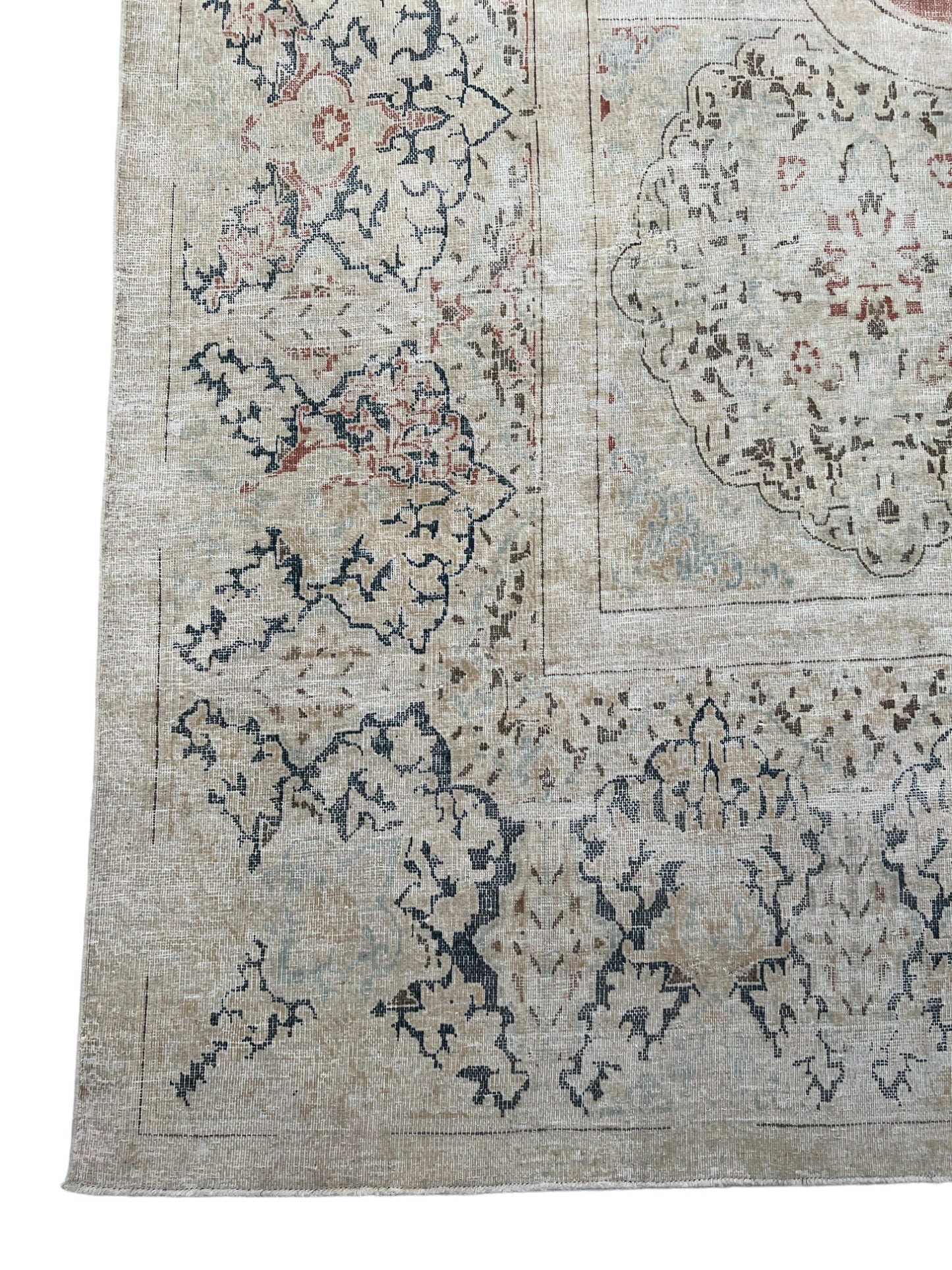 Vintage and Distressed Persian Tabriz rug 425x302cm | Rug# 27139