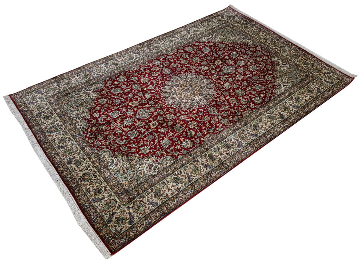 Kashmir Silk Rug 190x124cm | Rug# 31206