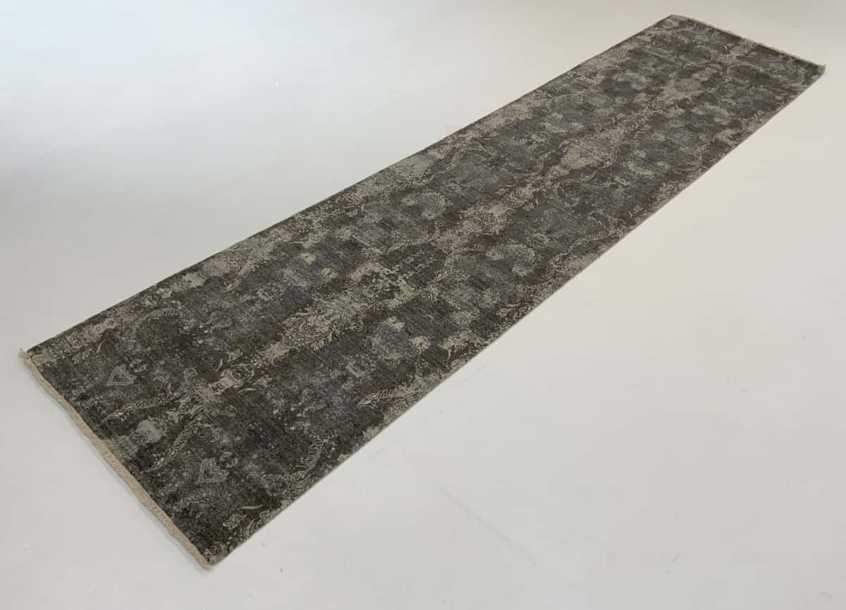 Modern Transitional design 366x91cm | Rug# 31327