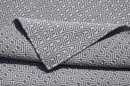Hand-woven modern Kilim 180x120cm | Rug# 31427