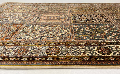 Srinagar Kashmir silk 126x79cm | Rug# 31602