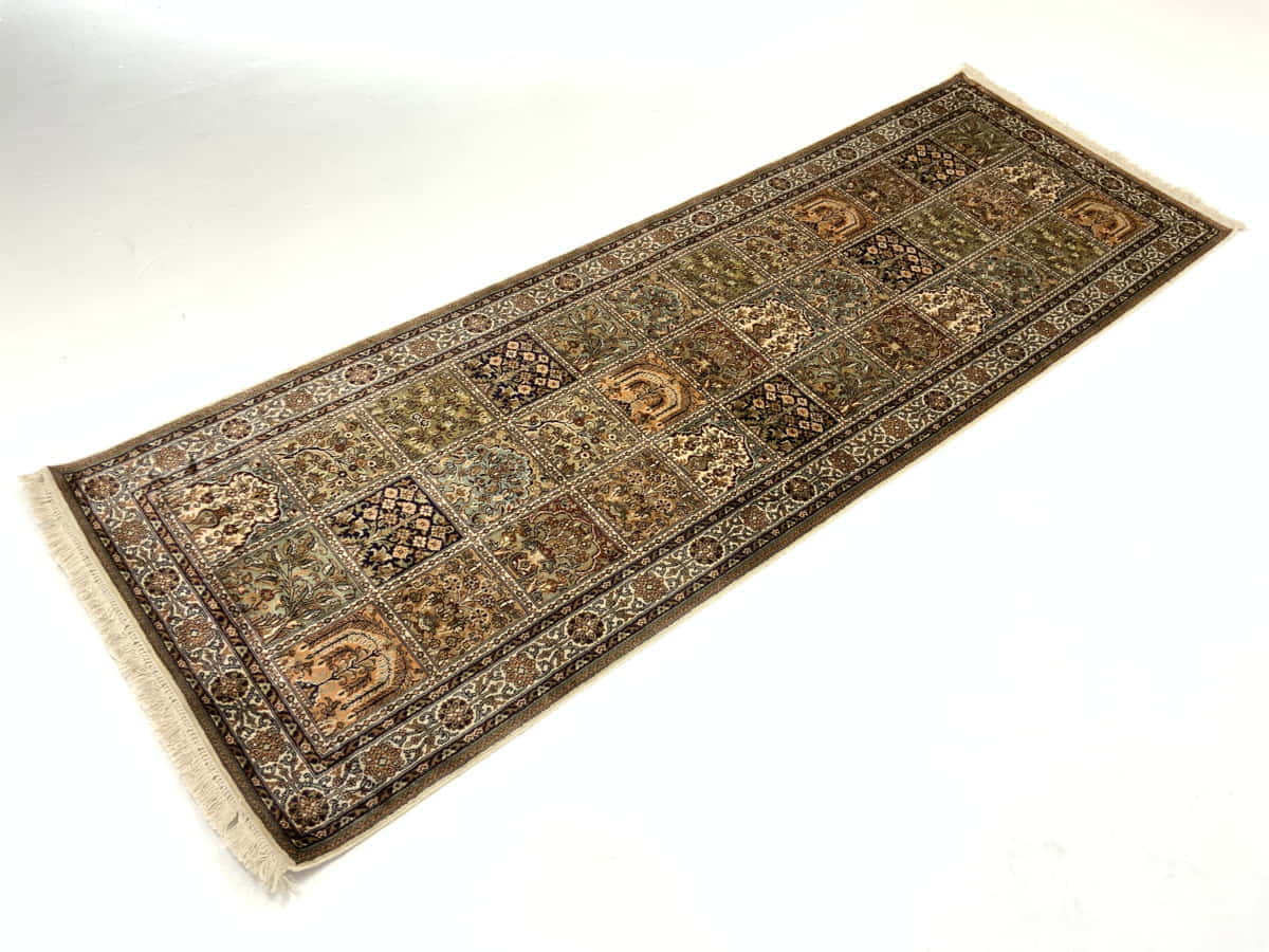 Srinagar Kashmir silk 236x81cm | Rug# 31618