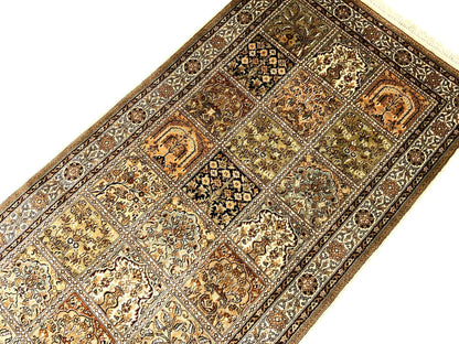 Srinagar Kashmir silk 236x81cm | Rug# 31618