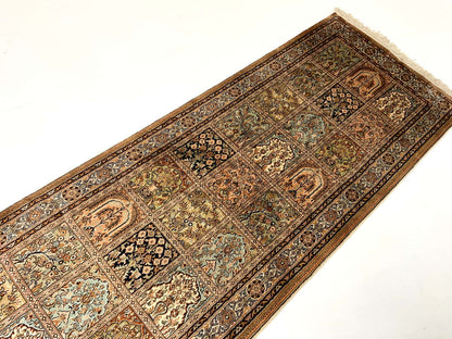 Srinagar Kashmir silk 316x79cm | Rug# 31619