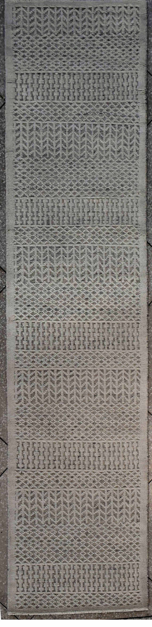 Modern-Contemporary Designer Rug 367x89cm