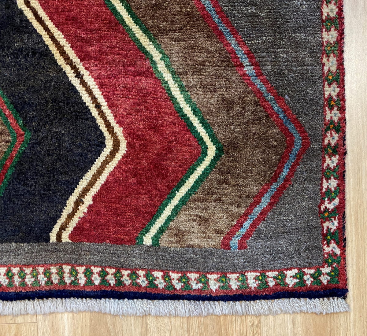 Vintage Qashqai Gabbeh 145x90cm | Rug# 6956