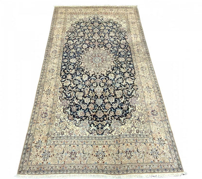 Persian Nain Galleria-Rug 390x210cm