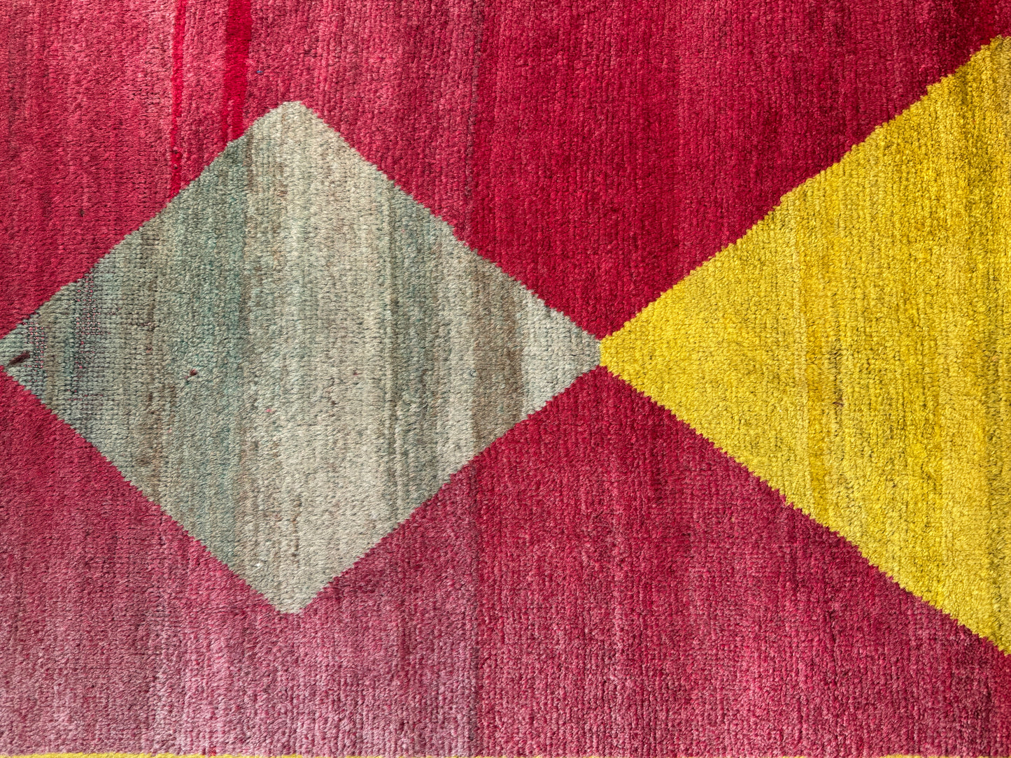 Vintage Nomadic Gabbeh   236x107 cm | Rug# 1001T