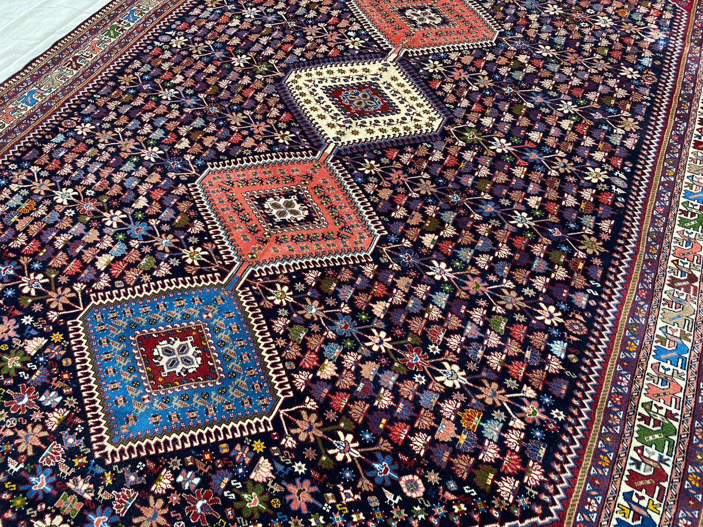 Rare Aliabad Yalameh Persian Rug 309x203 cm | Rug# 10066