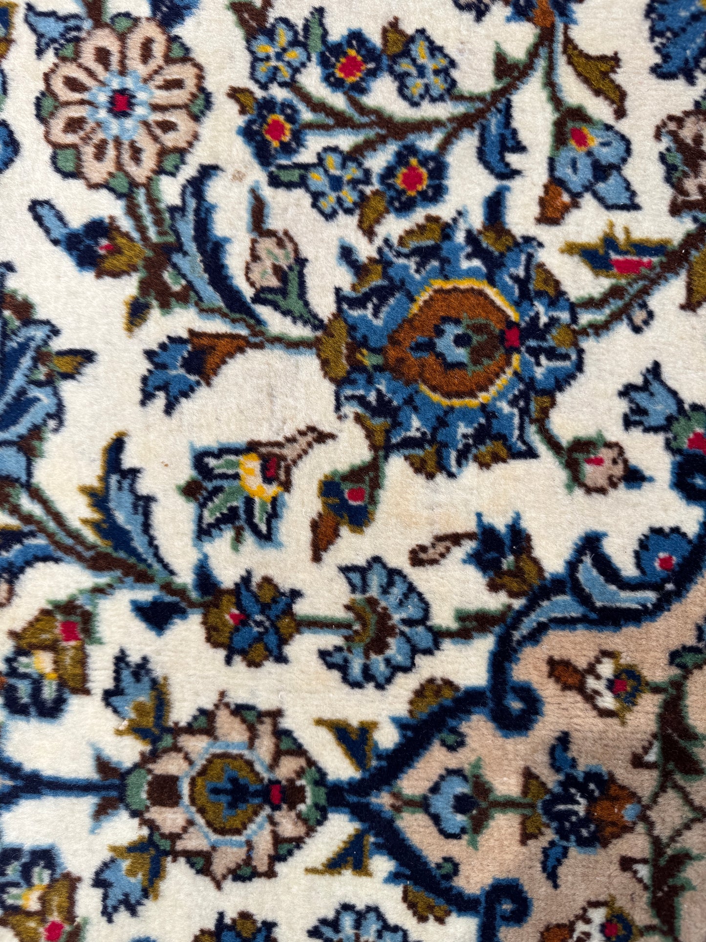 Persian Kashan, circa 1970, Kork wool pile 350x242 cm | Rug#10429