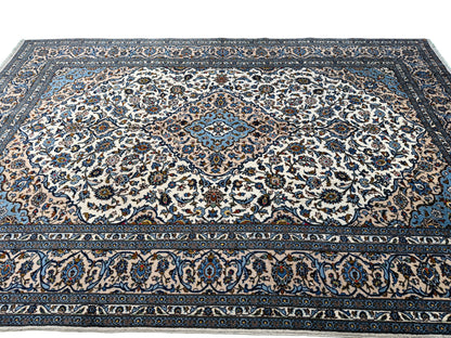 Persian Kashan, circa 1970, Kork wool pile 350x242 cm | Rug#10429