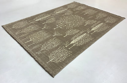 A Hand-woven Transitional Safavid rug,  wool and silk pile 297x207cm | Rug# 10659