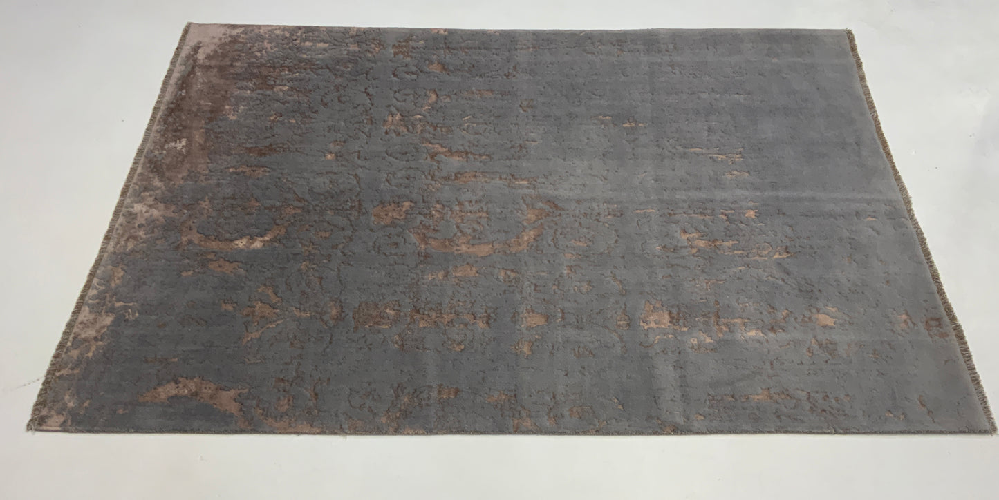 Hand woven with fine wool and bamboo silk pile  285x200cm  | Rug# 10663