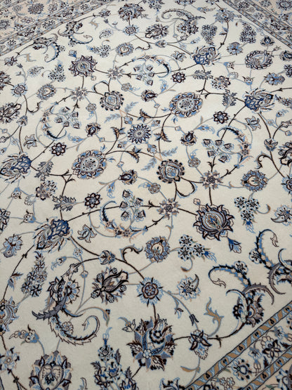 Superfine Nain 6LA, Persia 260x257cm | Rug# 11005