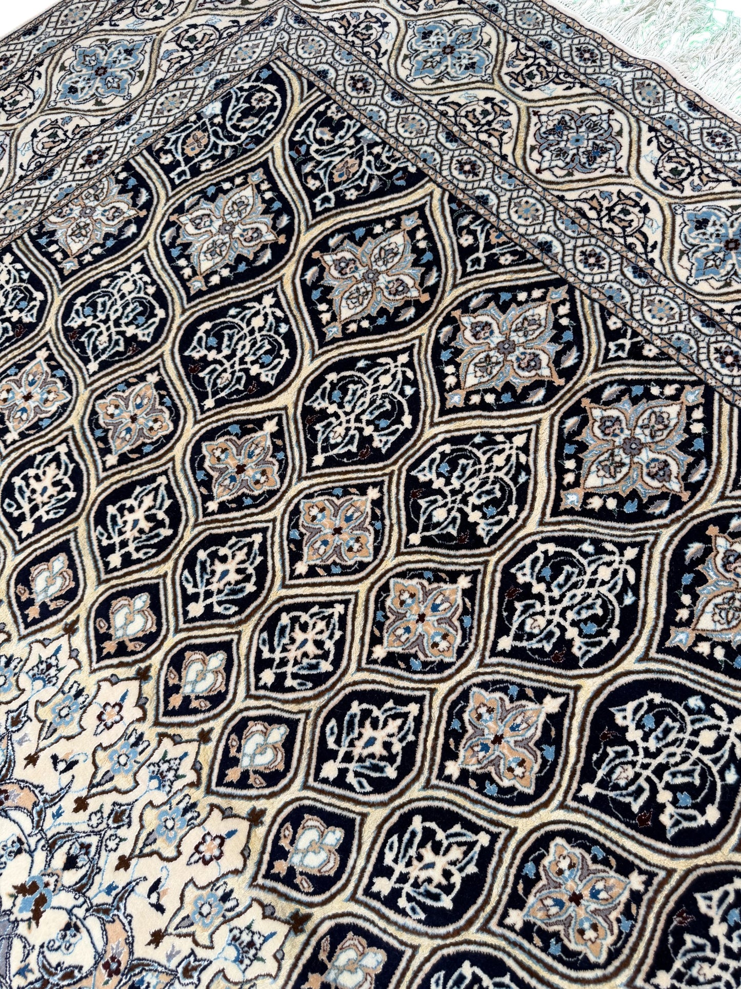 Persian Nain 6LA, silk inlay, Persia 300x203cm | Rug# 11007