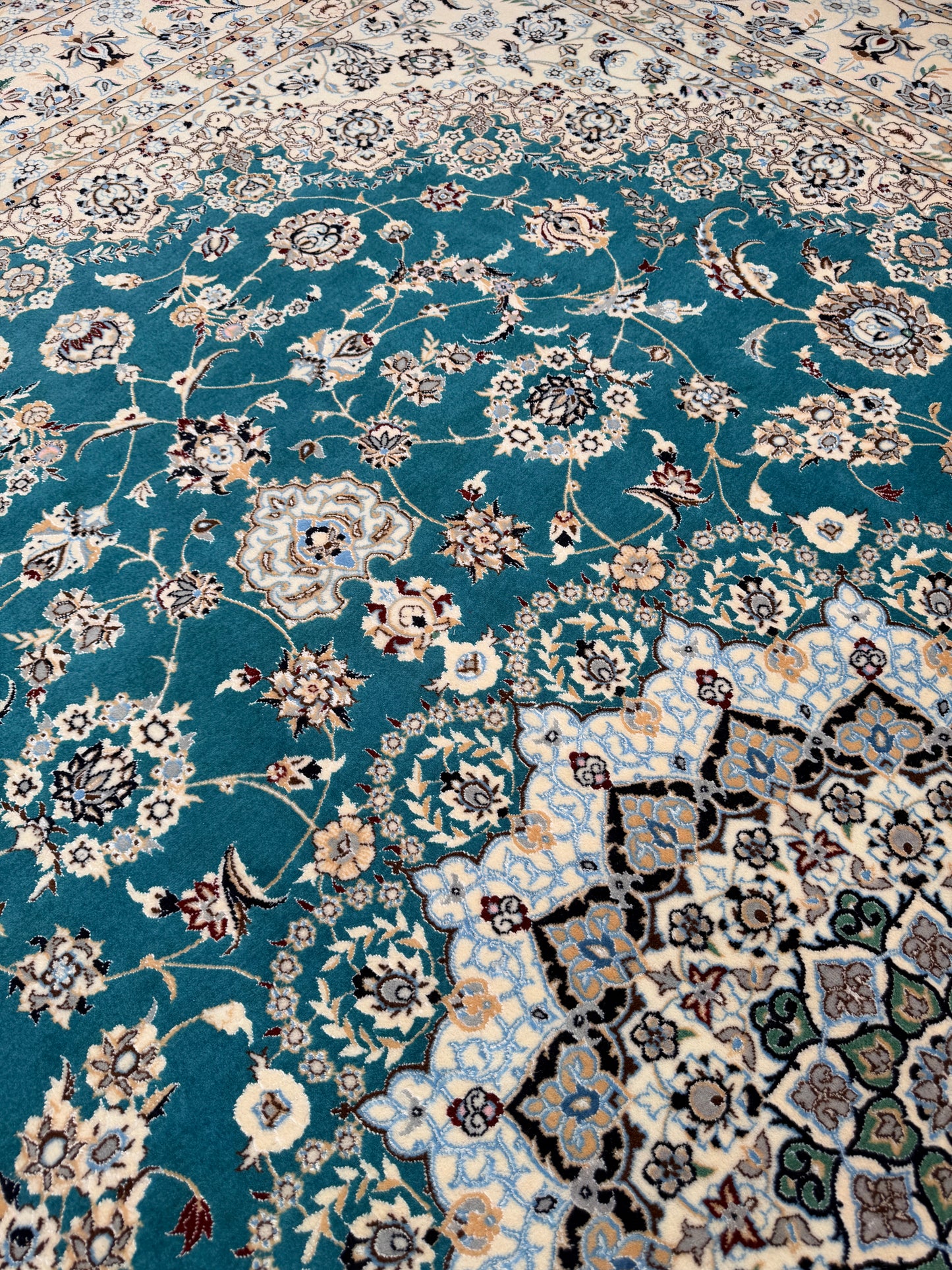 Superfine 6LA Nain, Persia, 350x260cm | Rug# 11008|