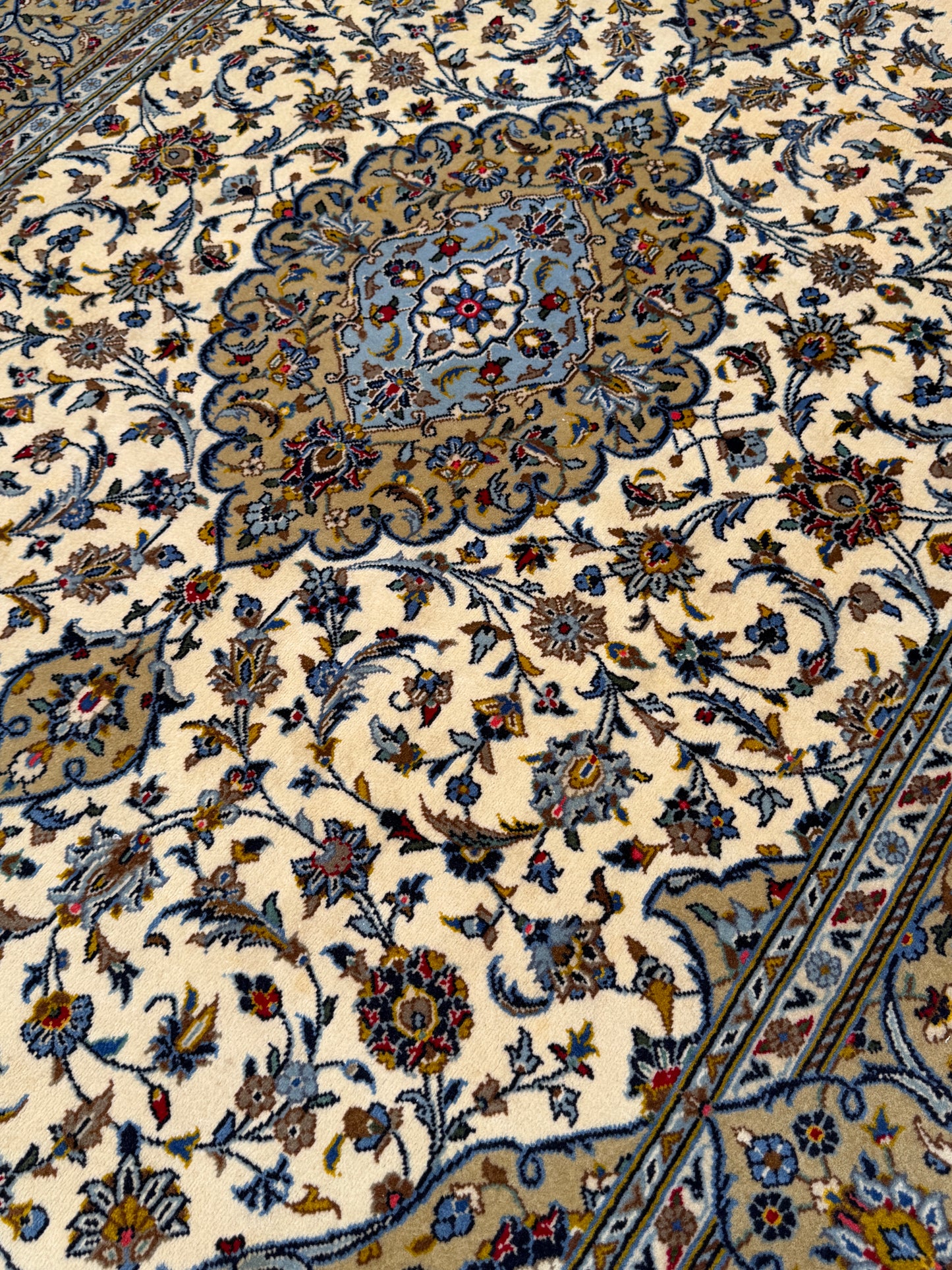 Superfine signed Persian Kashan (one of a pair) 223x143cm | Rug# 11018