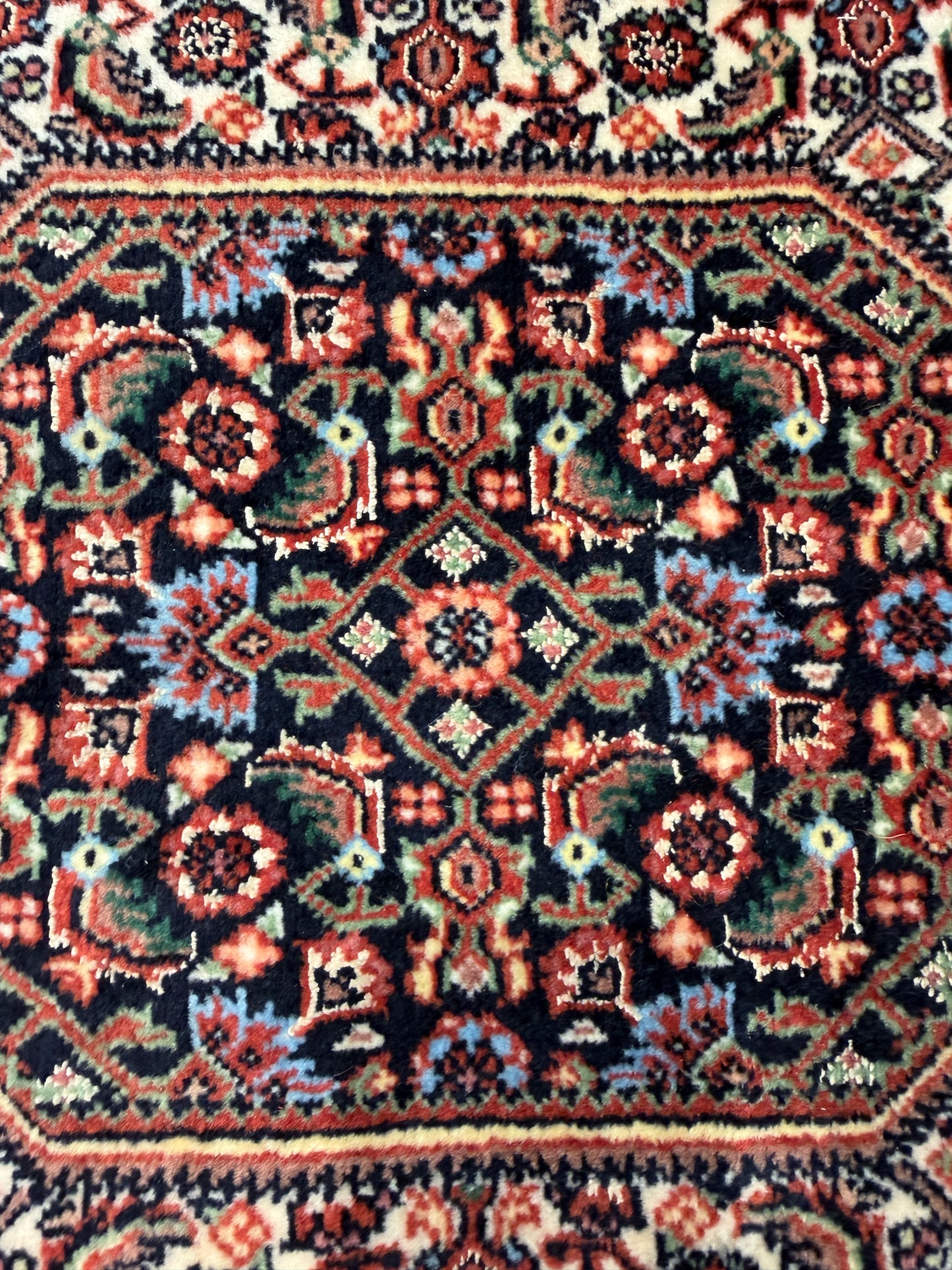 Superfine and very durable Persian Bijar, 194x100cm | Rug# 11027