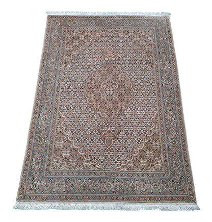 Hand knotted superfine Tabriz Mahi rug 155×102 cm | Rug# 11514