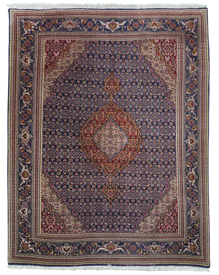 Hand knotted superfine Tabriz Mahi rug 137×107 cm | Rug# 11515