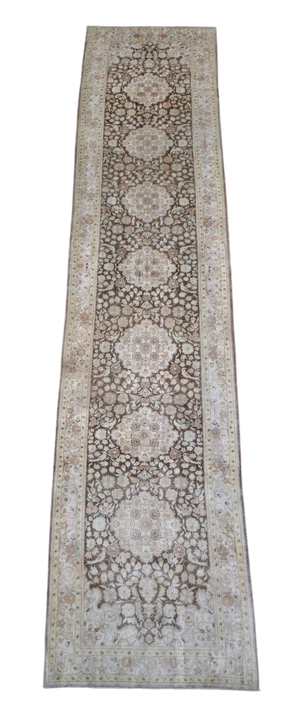 Hand knotted vintage Cino-Hereke silk runner 400×79 cm | Rug# 11520
