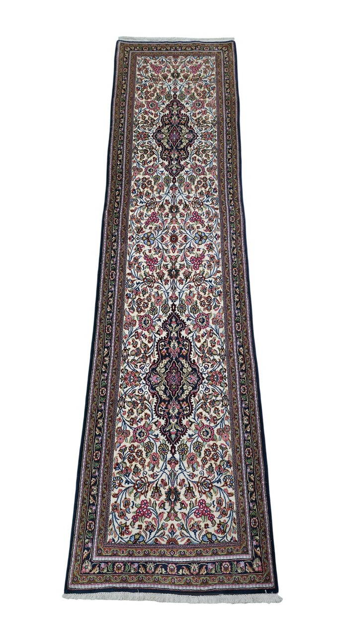 Vintage & superfine Qum runner 317×80 cm | Rug# 11522