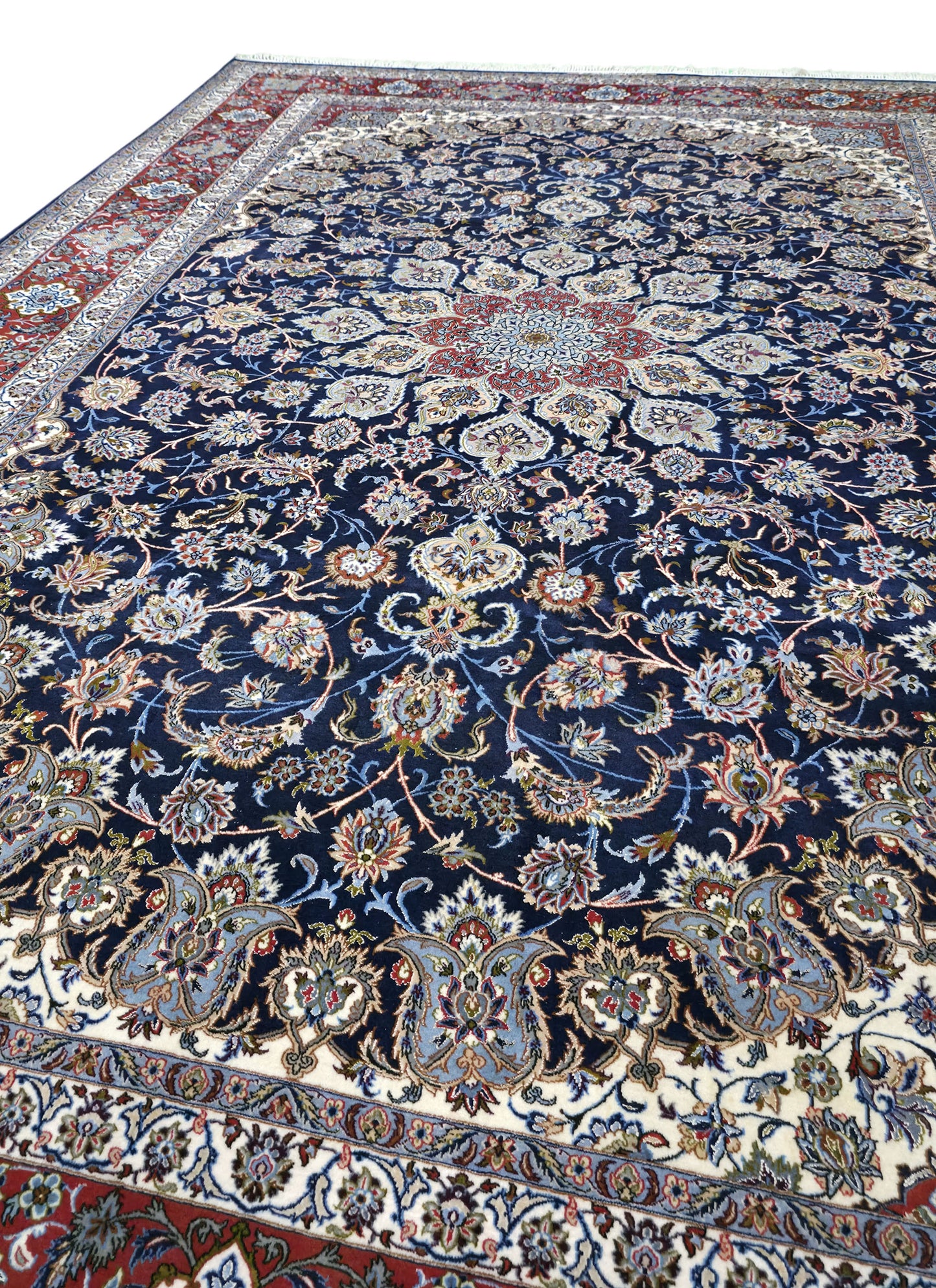 Vintage & superfine Isfahan 260×115 cm | Rug# 11526