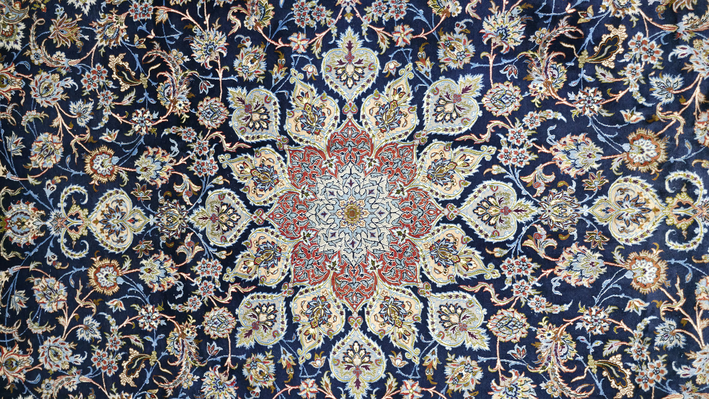 Vintage & superfine Isfahan 260×115 cm | Rug# 11526