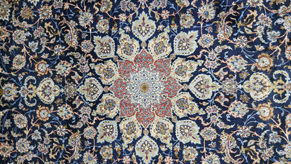 Vintage & superfine Isfahan 260×115 cm | Rug# 11526