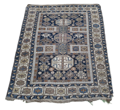 Hand knotted antique Caucasian Kazak rug 150×120 cm | Rug# 11530