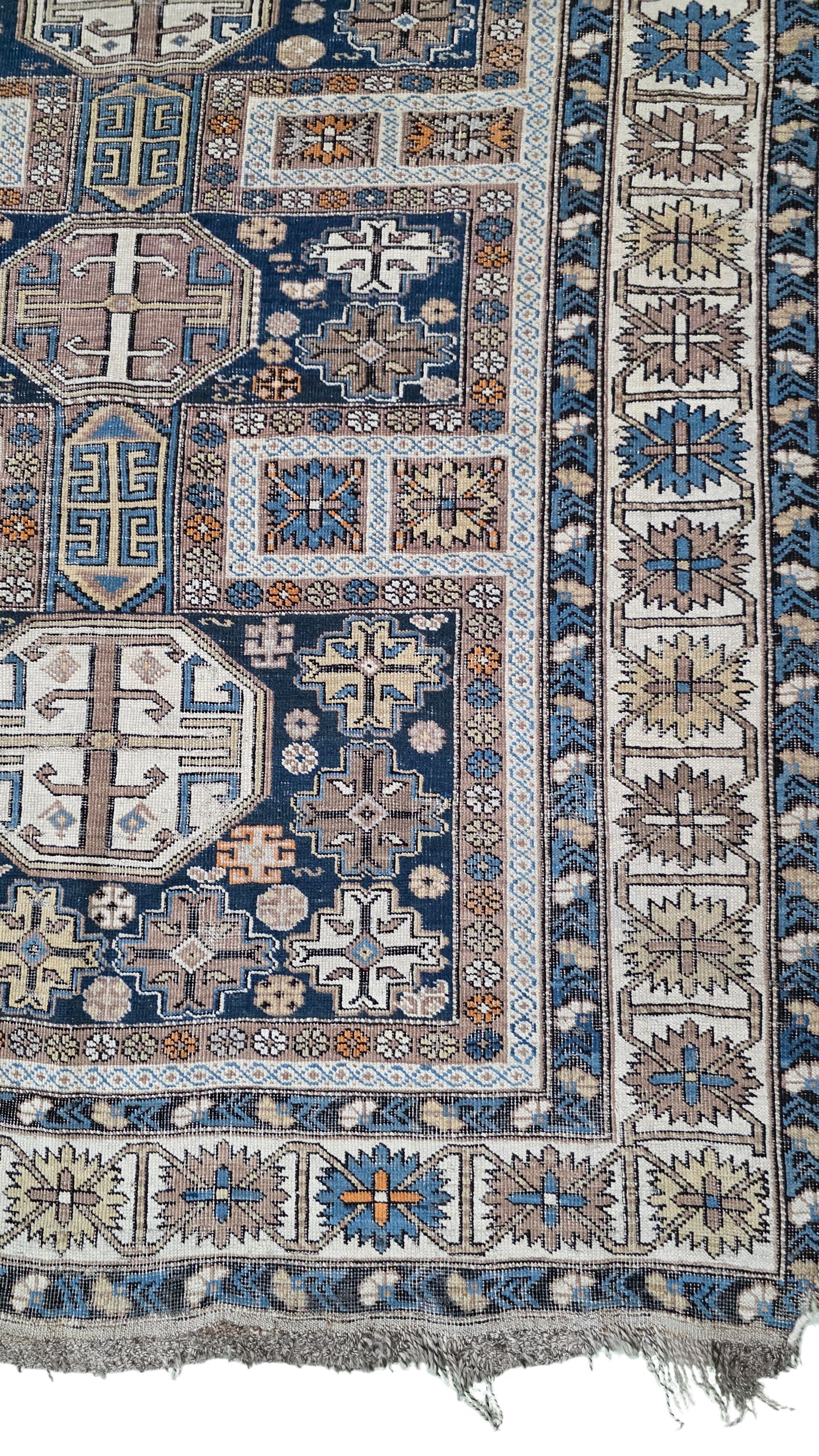 Hand knotted antique Caucasian Kazak rug 150×120 cm | Rug# 11530
