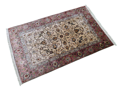 Turkish silk Hereke, circa 1975, superfine  110x70cm | Rug# 11544