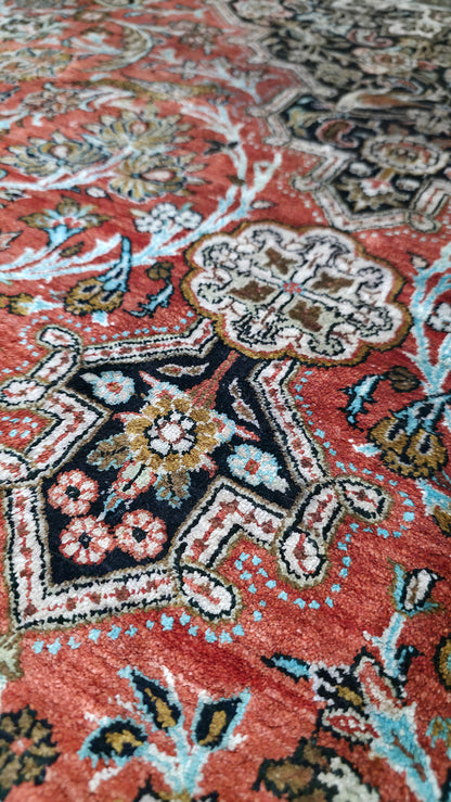 Antique Persian Qum Pure Silk Rug 310x215 cm | Rug# 11546