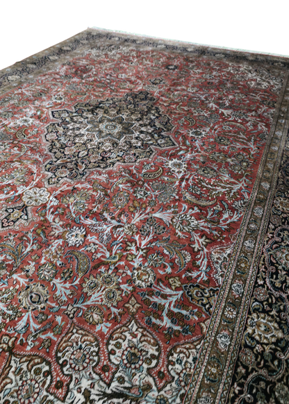 Antique Persian Qum Pure Silk Rug 310x215 cm | Rug# 11546