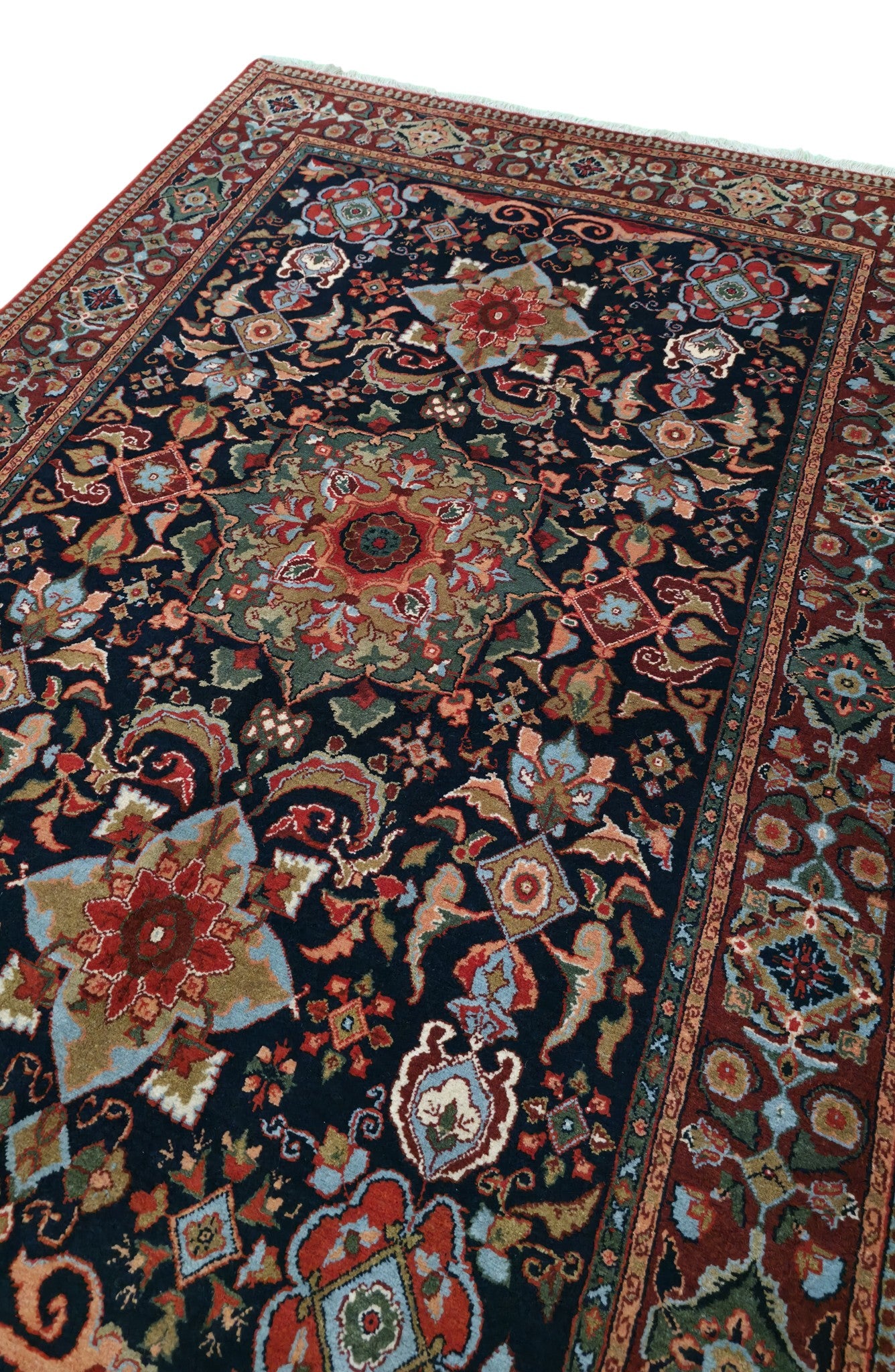 Armenian Karabagh Rug c.1940 213x140cm | Rug# 11547 (JUA)