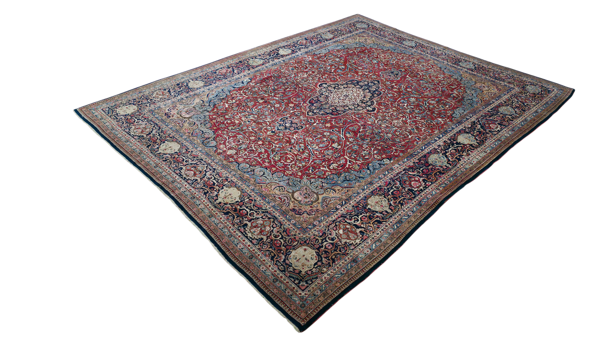 Semi-Antique Persian Qazvin Rug 370x270 cm | Rug# 11549