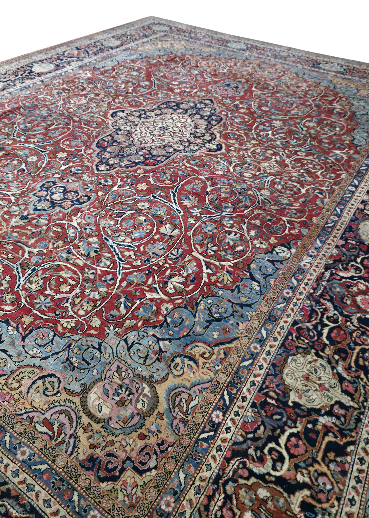 Semi-Antique Persian Qazvin Rug 370x270 cm | Rug# 11549