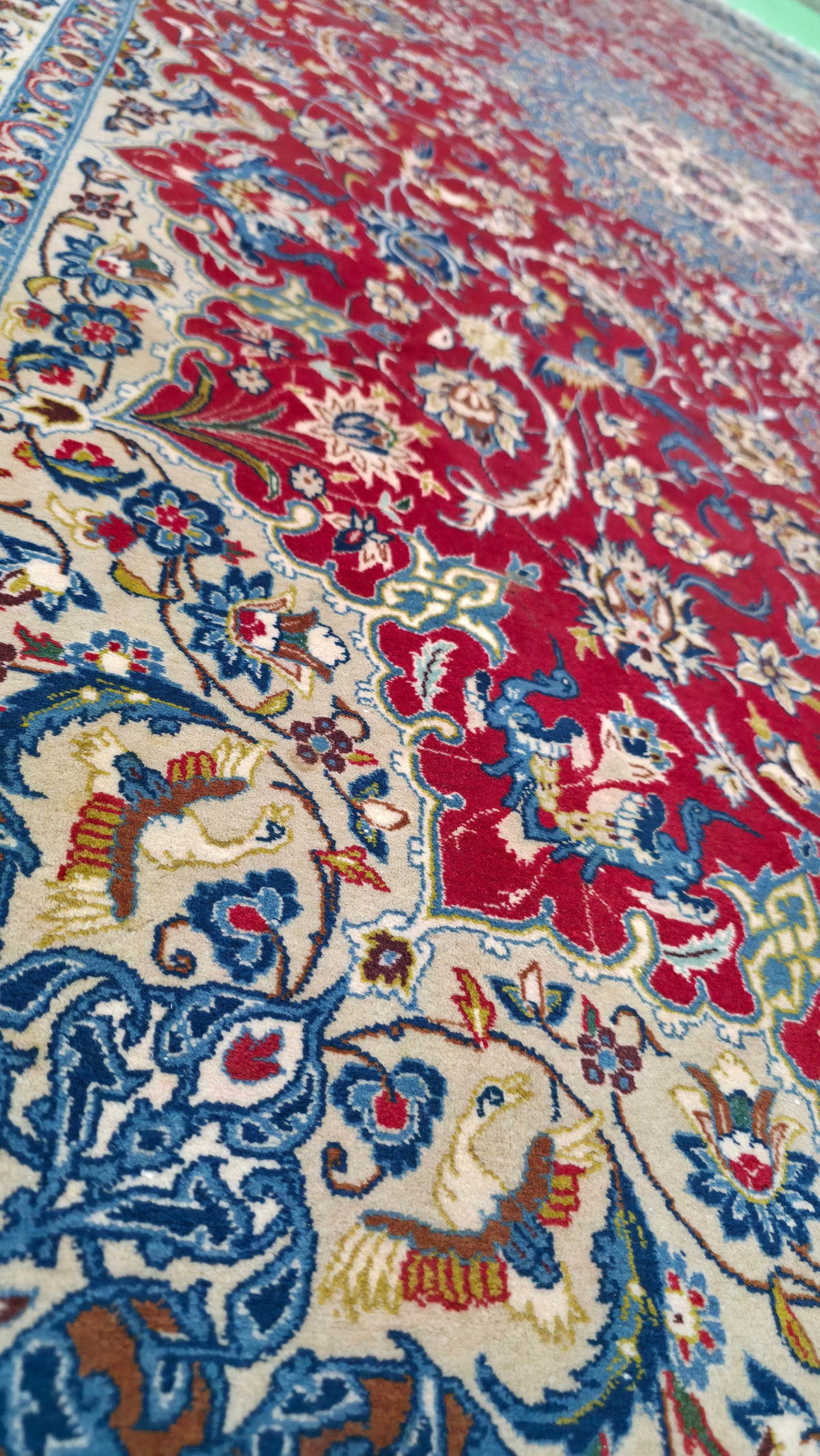 Pre-Loved Vintage Isfehan Rug 320x220 cm | Rug# 11551