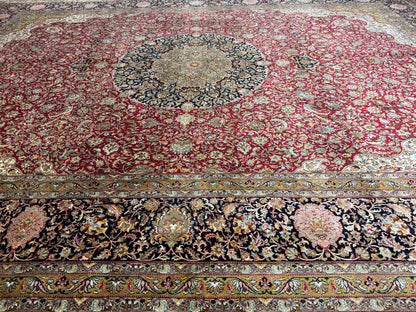 superfine pure silk Kashmir carpet in Isfehan design 374×264 cm | Rug# 11641